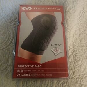 McDavid HEX Protective Knee Sleeve Pad – Black